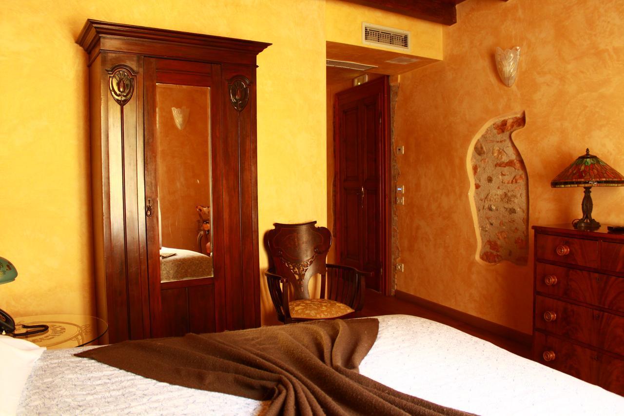 Agriturismo Villa Bissiniga Saló Exterior foto
